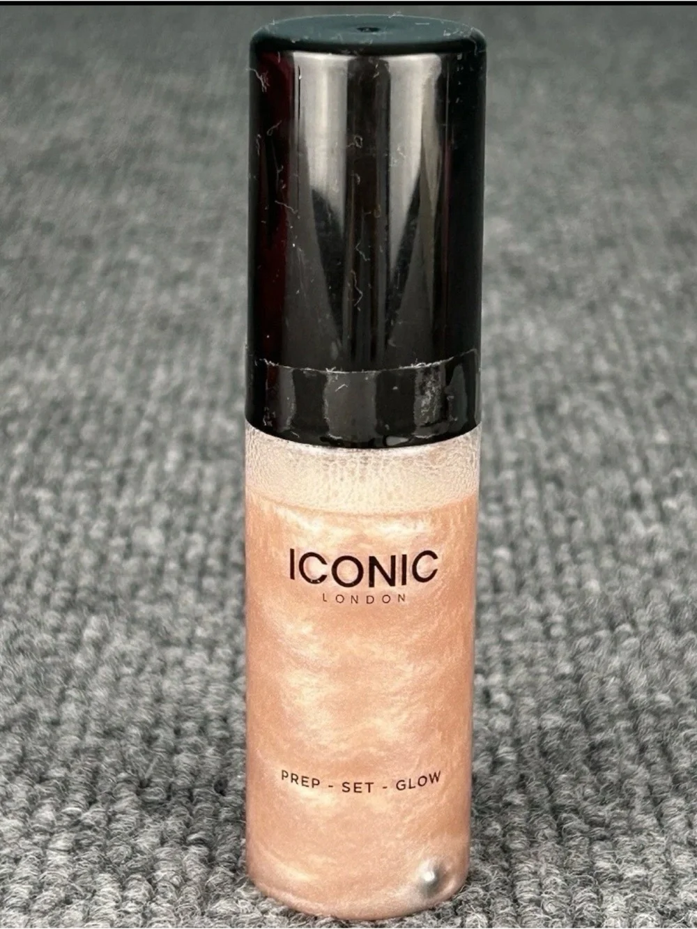 Iconic London Mini Prep Set Glow Spray 30mL Champagne Radiant Finish Skin Mist